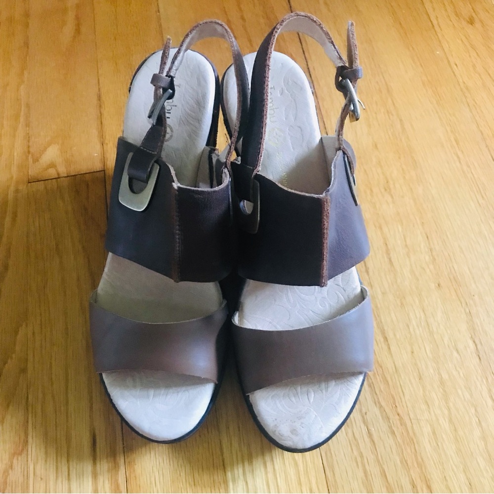 Jambu Gem Wedge Sandal